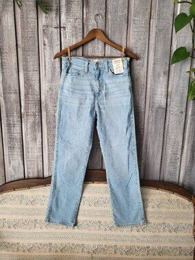 Levi's Jeans NWT High-Rise Skinny Size 4 (W27) Light Blue Comfort Stretch